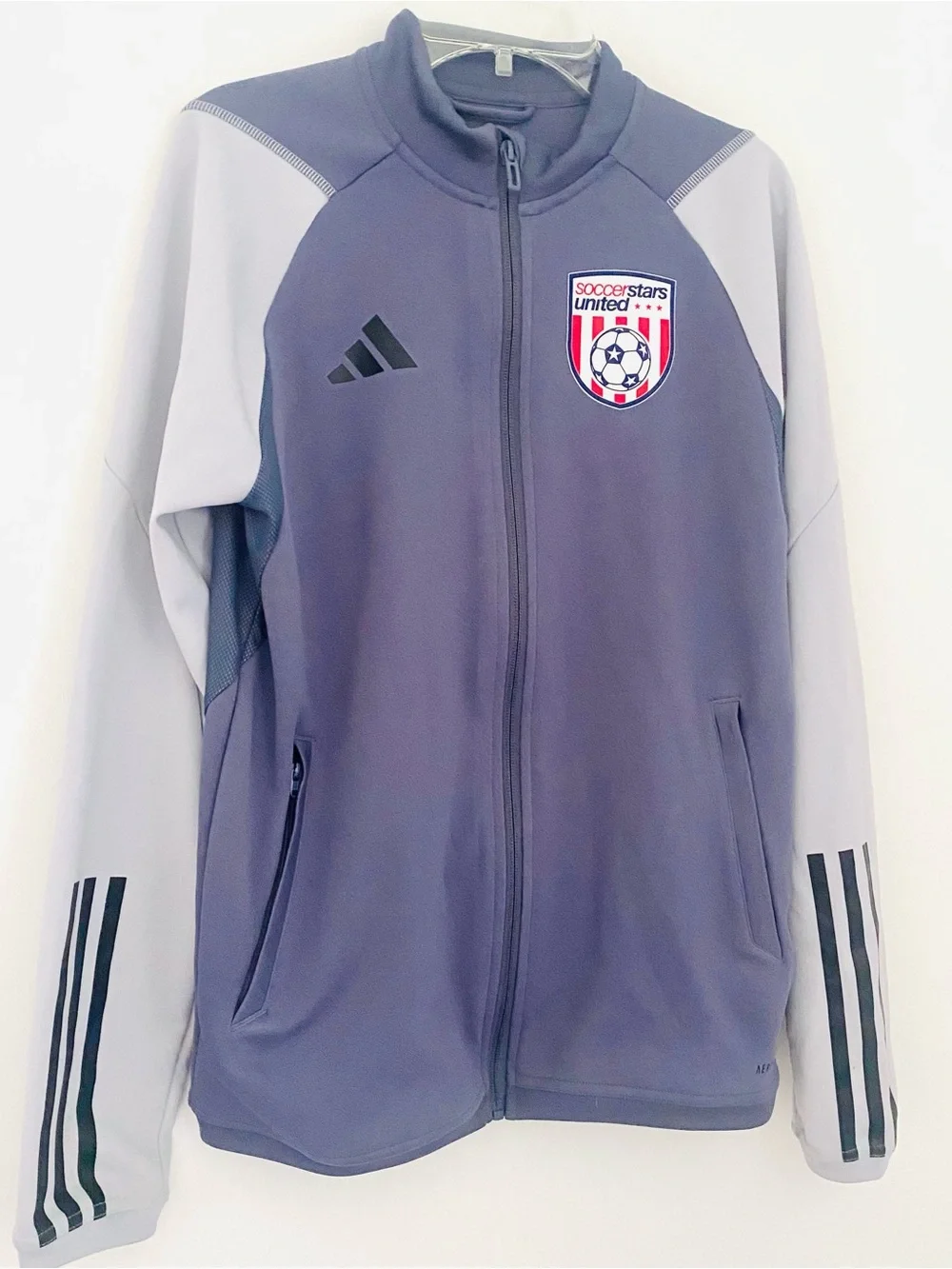 ⚽️Boys Adidas “Soccer Stars United” Sports Jacket SZ XL (Y)